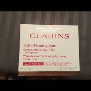 Clarins Makeup - Clarins Paris Extra Firming Creme Clarins Makeup - Clarins Paris Extra Firming Creme